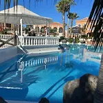 Lägenhet Cozy In Tenerife Royal Garden Playa de las Americas (Tenerife)